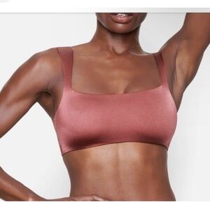 new skims bra